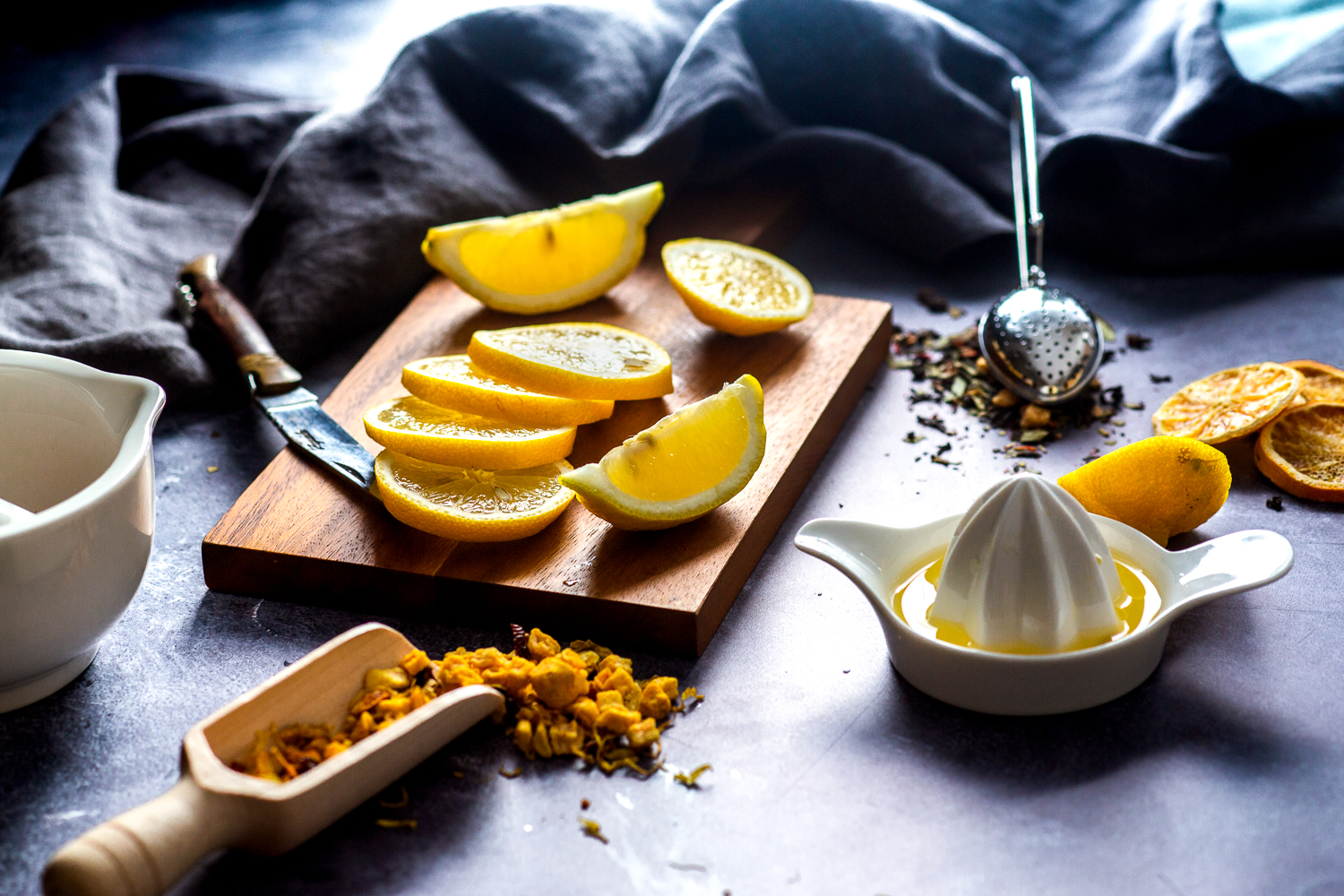 Lemon slices - Food Photography - Frenchly Photography-3991